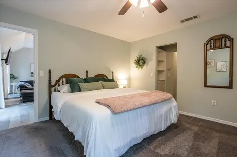 8432 SW 46 Road Gainesville FL 32608