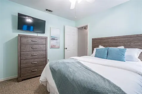 8432 SW 46 Road Gainesville FL 32608