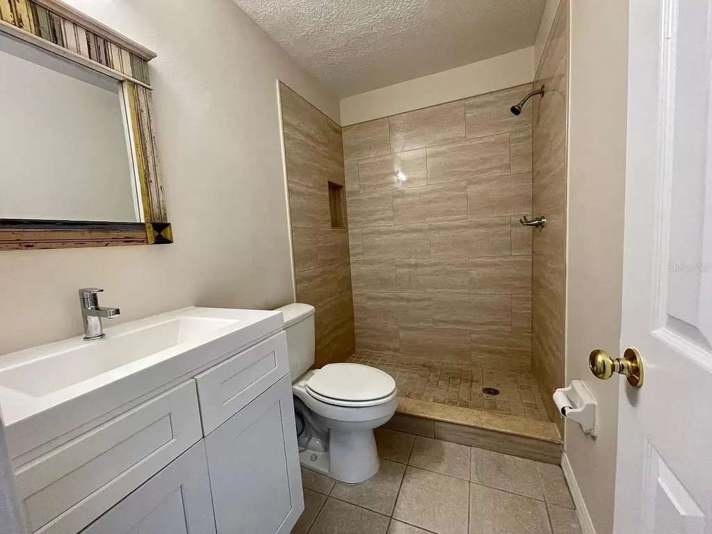 1030 Abada Court NE Palm Bay FL 32905