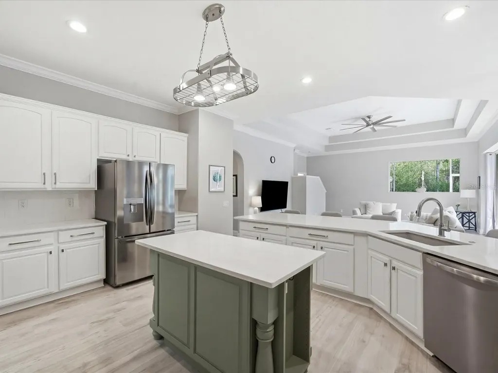 18931 Chaville Road Lutz FL 33558