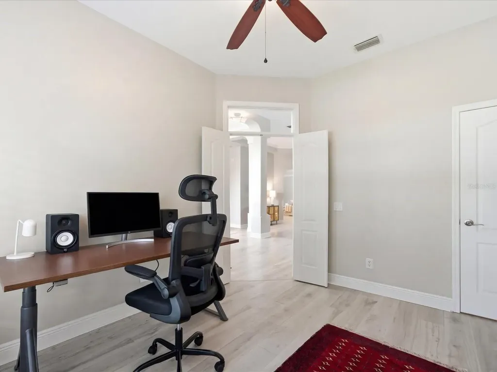 18931 Chaville Road Lutz FL 33558