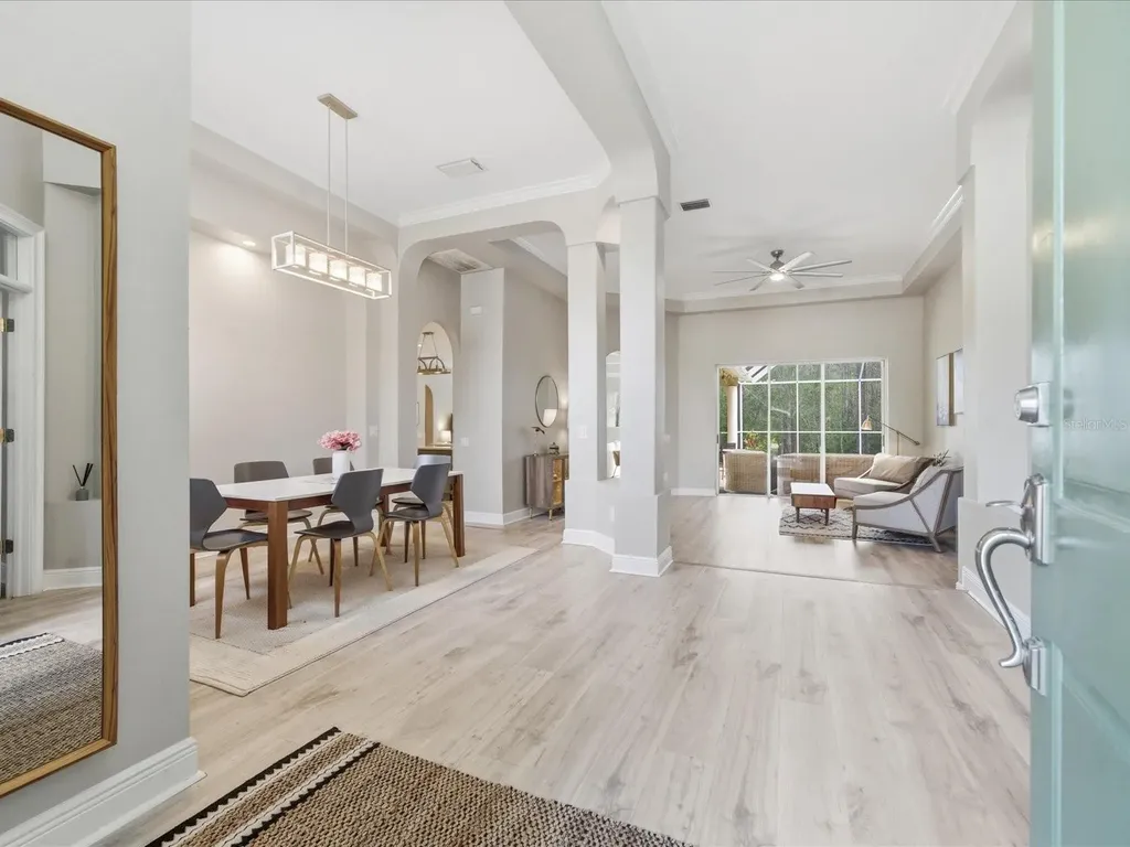 18931 Chaville Road Lutz FL 33558