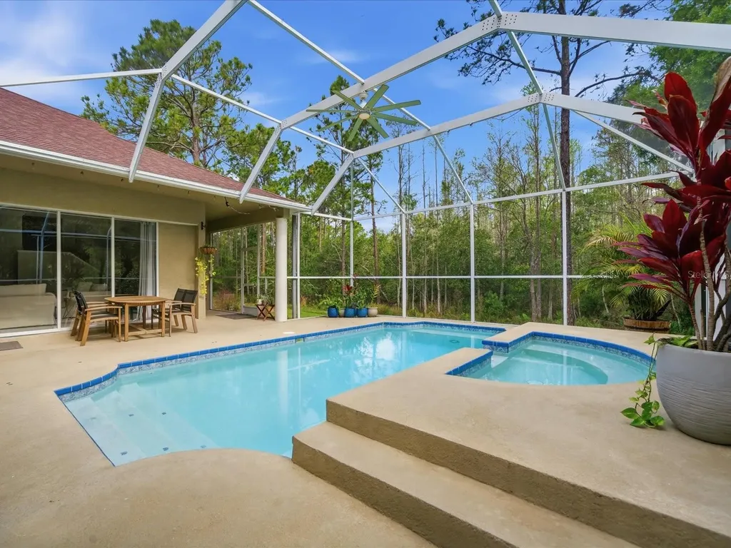 18931 Chaville Road Lutz FL 33558