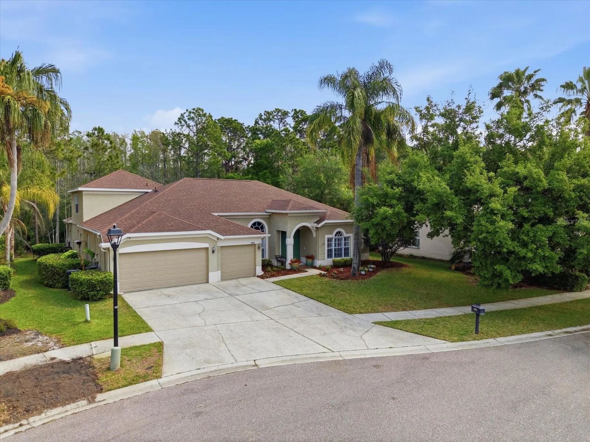 18931 Chaville Road Lutz FL 33558