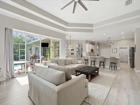 18931 Chaville Road Lutz FL 33558