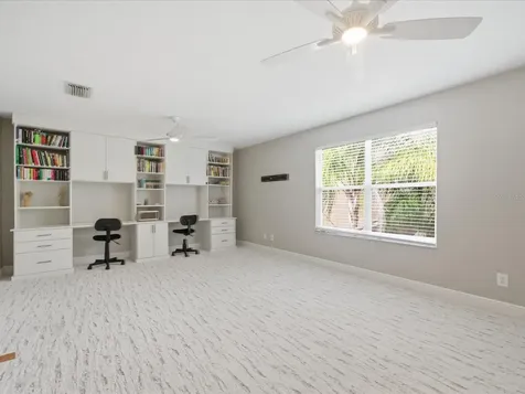 18931 Chaville Road Lutz FL 33558