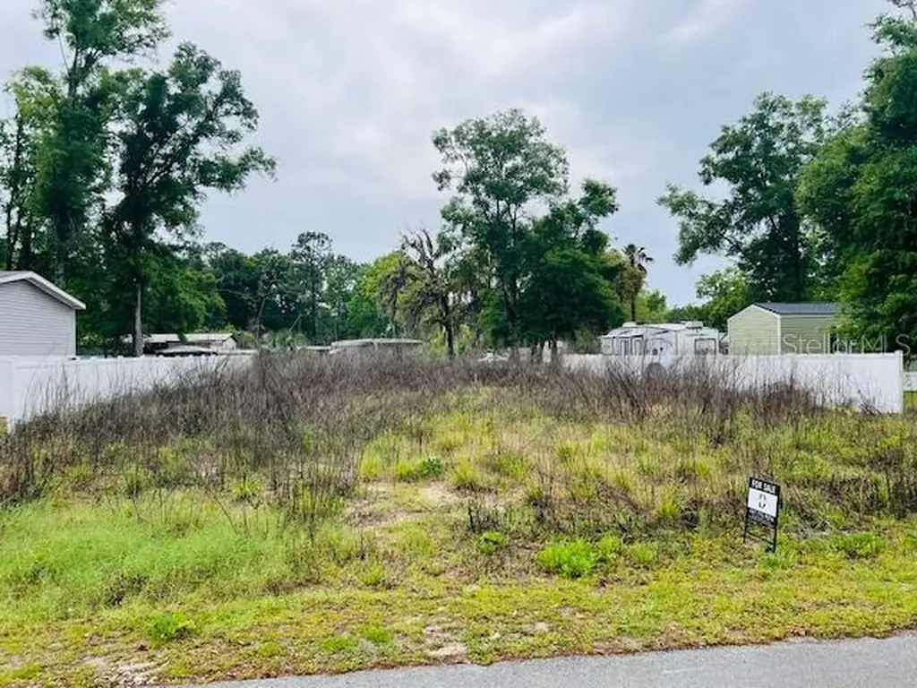 Lot 4 NW 13th Street Ocala FL 34482
