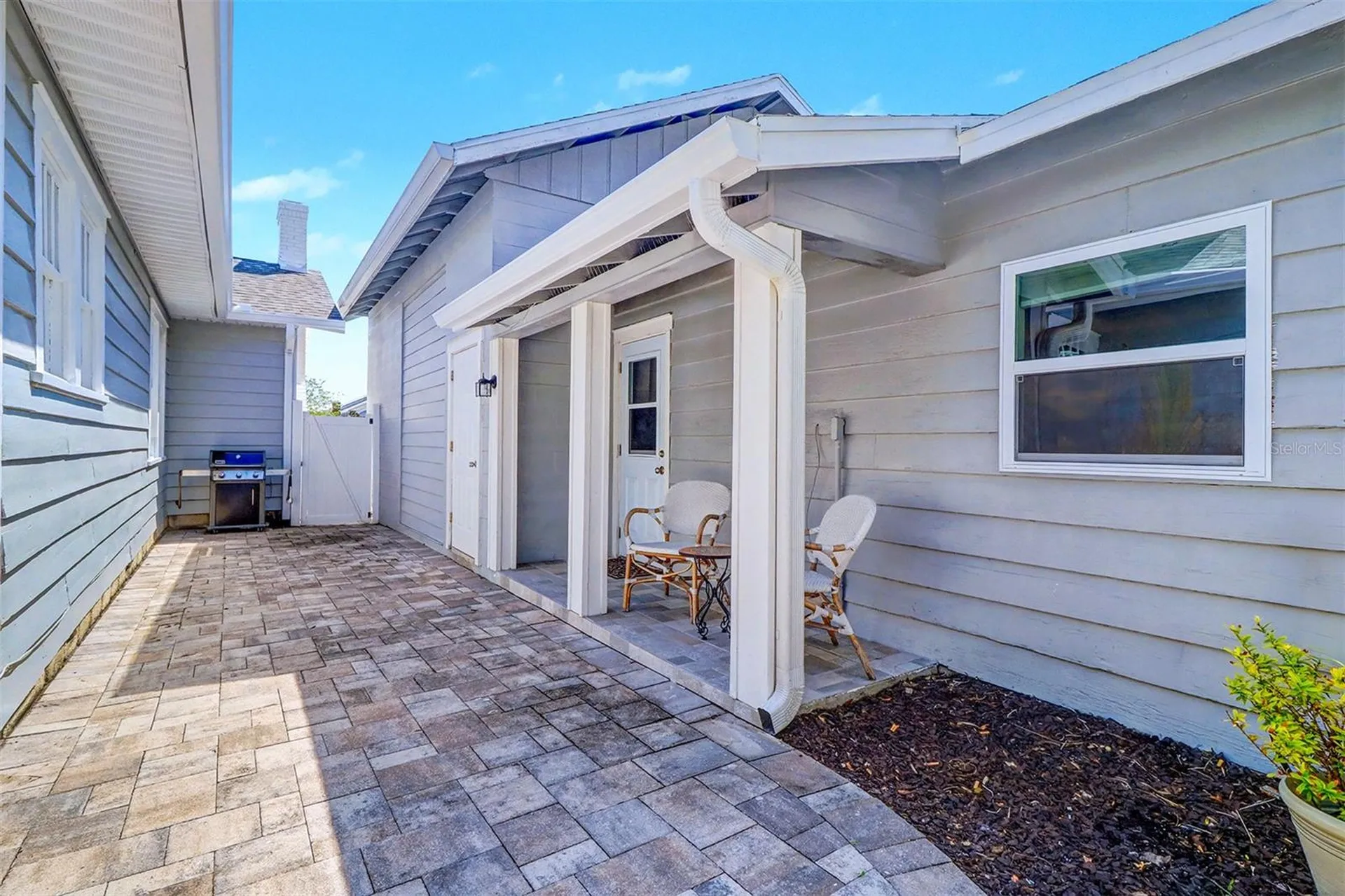 3218 7th Street N St Petersburg FL 33704