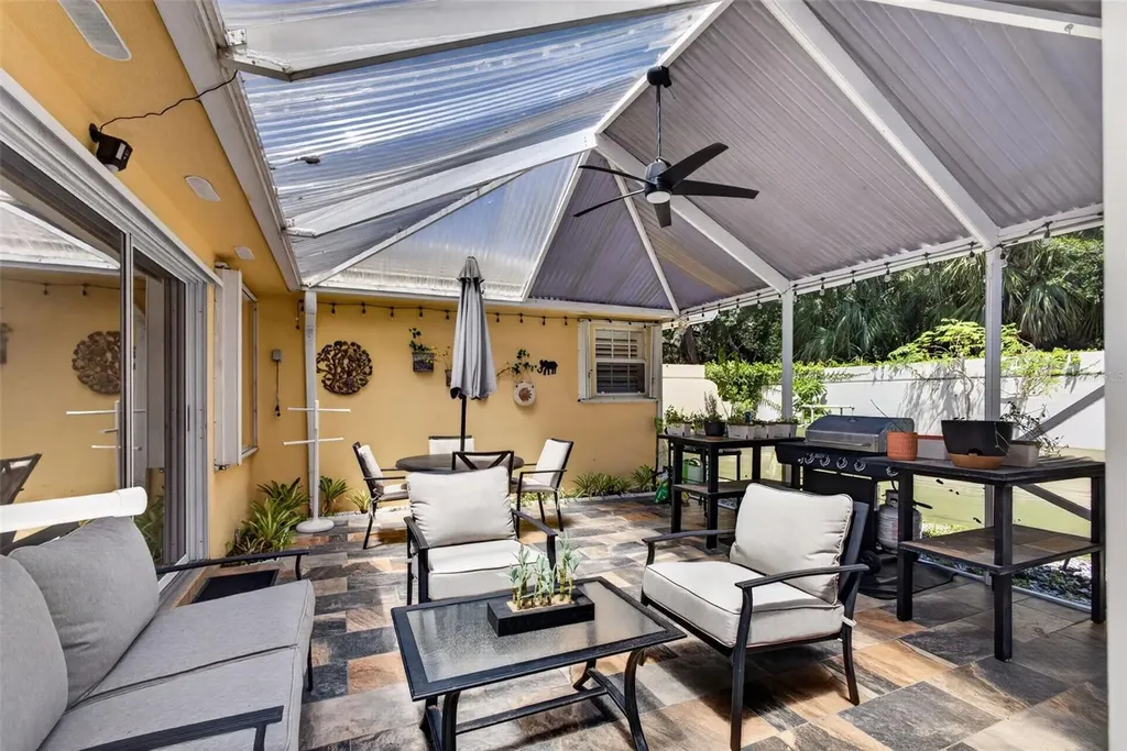 4047 Grove Point Road Palm Beach Gardens FL 33410