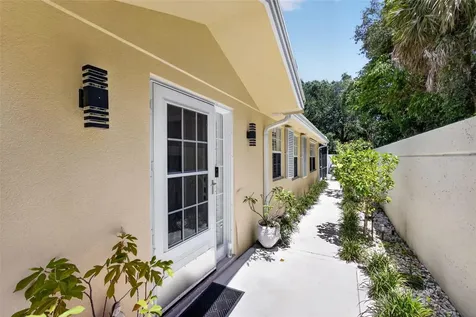 4047 Grove Point Road Palm Beach Gardens FL 33410