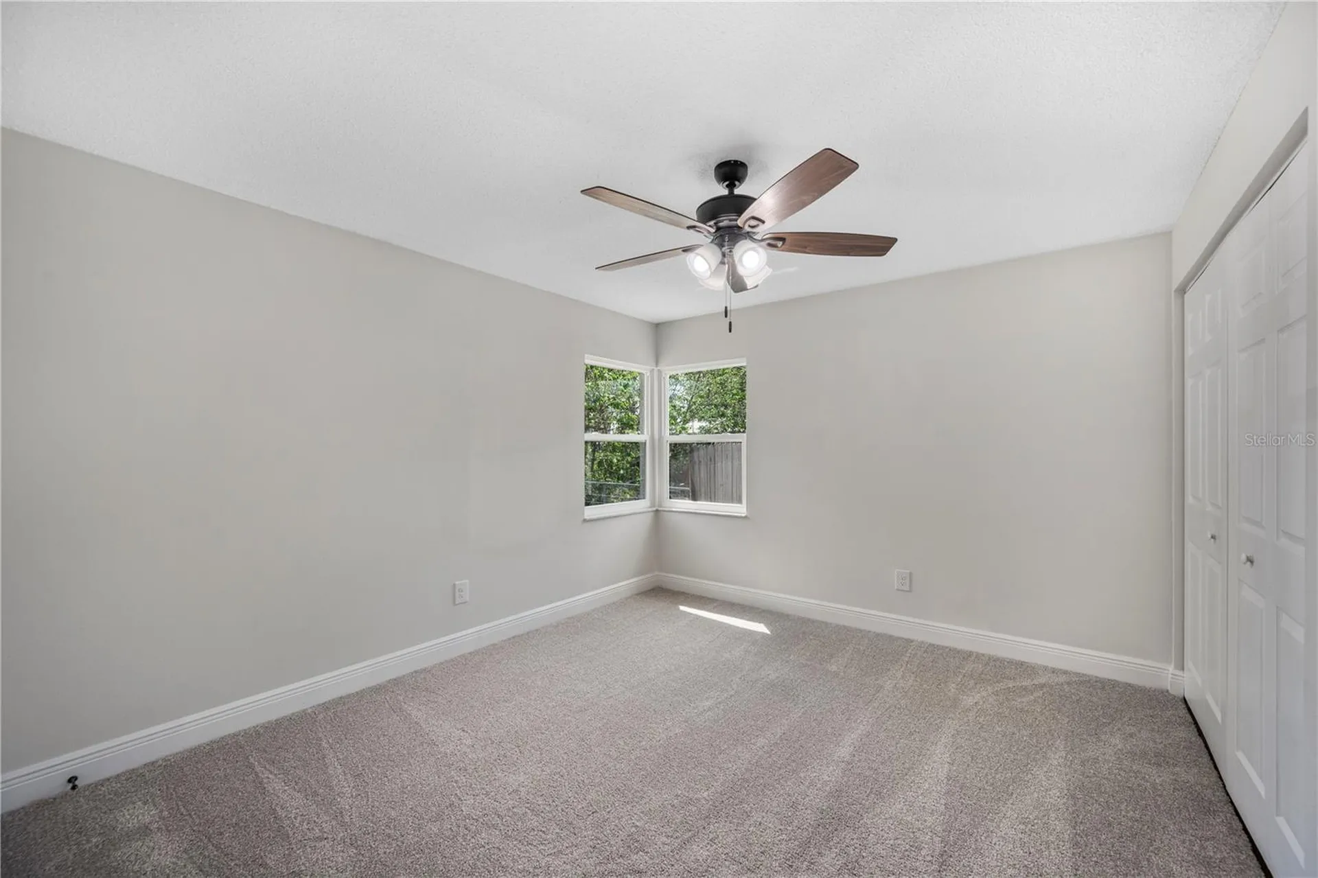 1215 El Camino Road Lakeland FL 33805