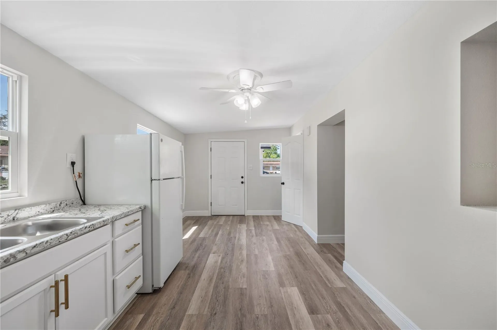 1215 El Camino Road Lakeland FL 33805