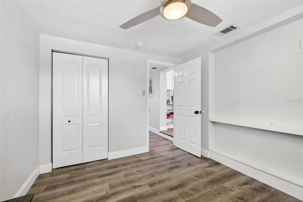 6827 80th Terrace N Pinellas Park FL 33781