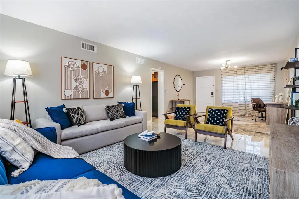3718 W Mckay Avenue Tampa FL 33609