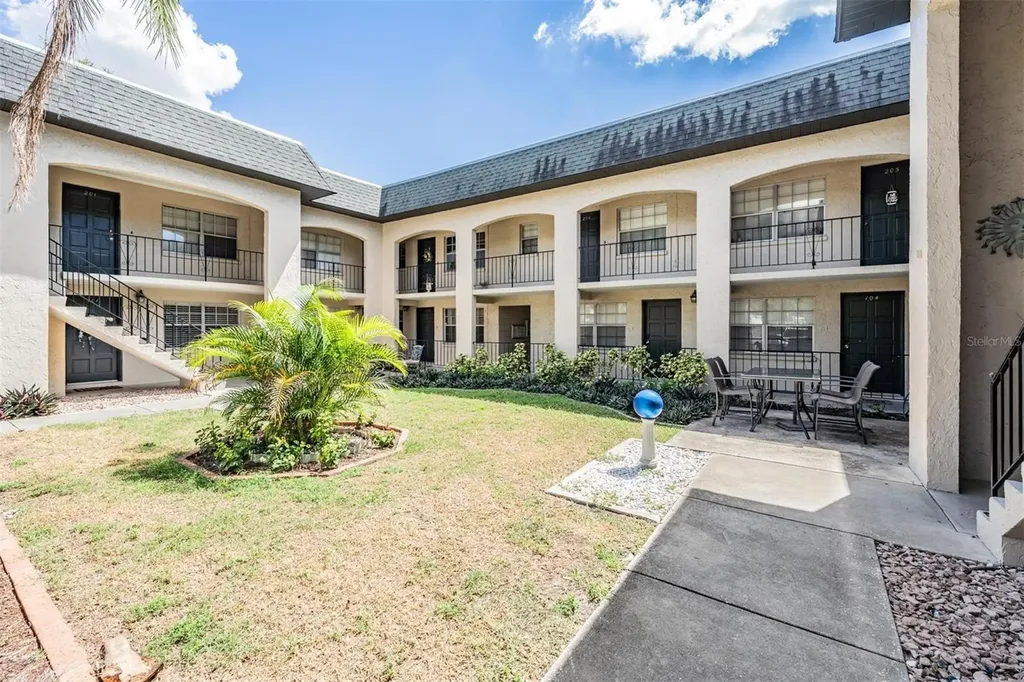 3718 W Mckay Avenue Tampa FL 33609