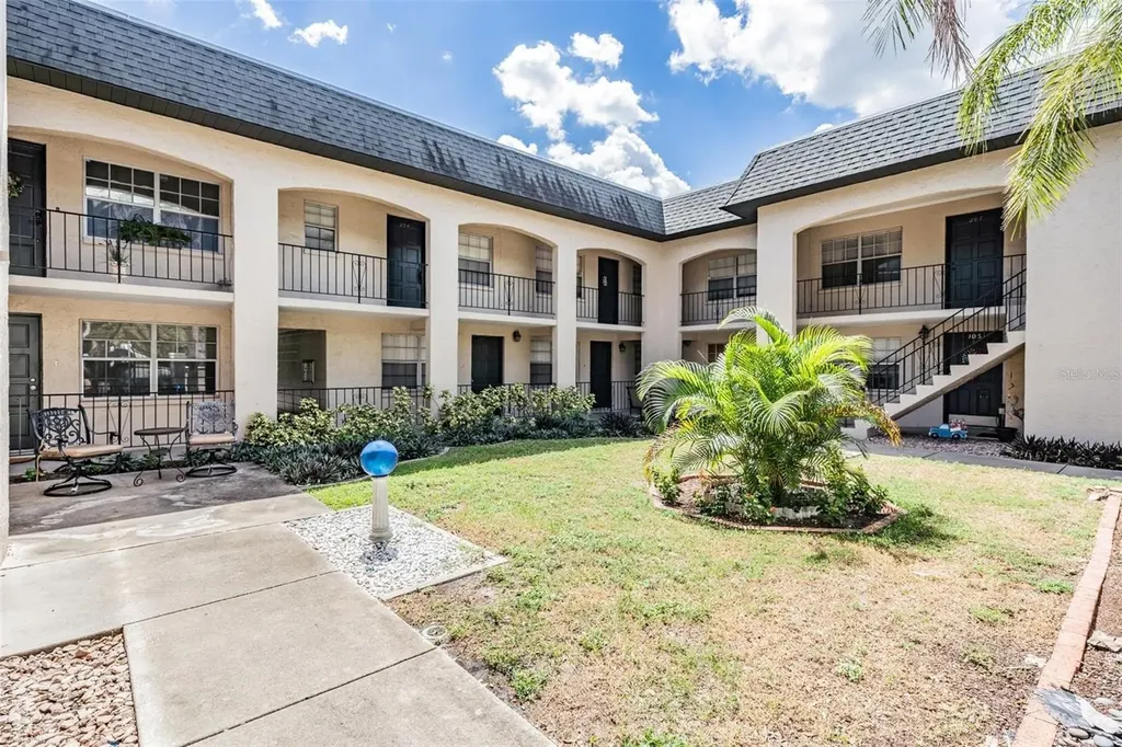 3718 W Mckay Avenue Tampa FL 33609