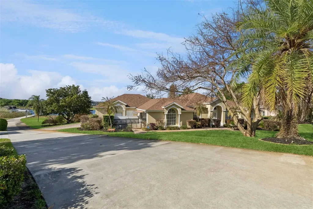 16941 Magnolia Island Boulevard Clermont FL 34711