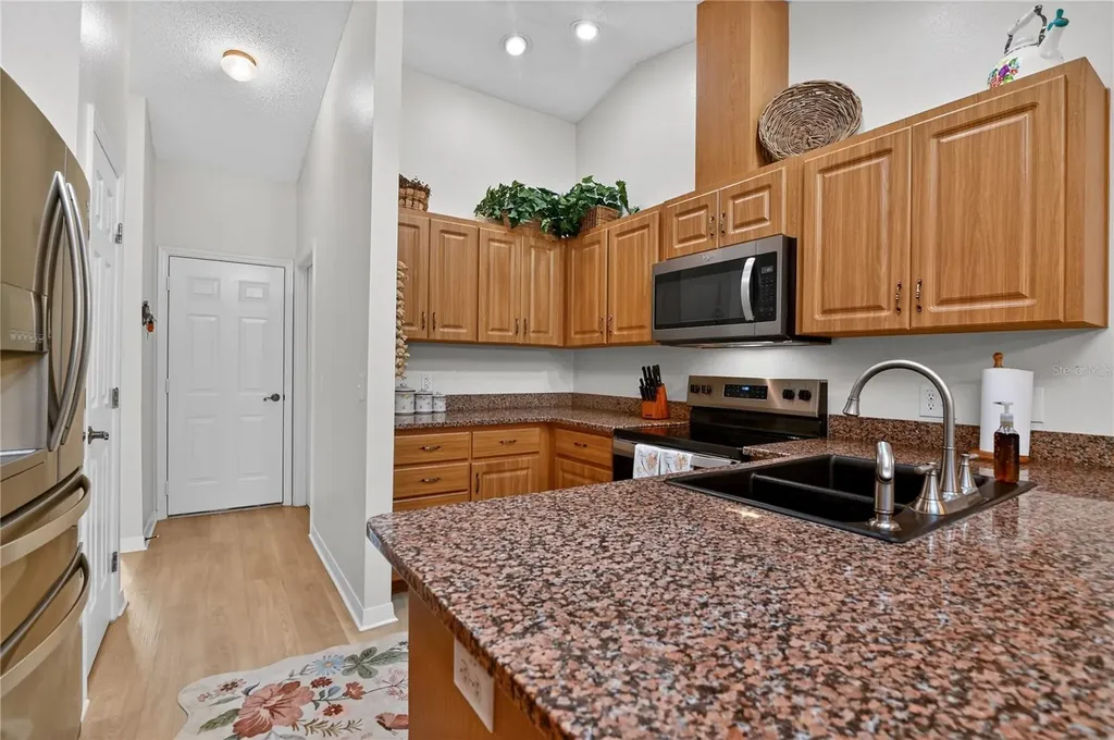 9441 Pinetree Drive Lake Wales FL 33898