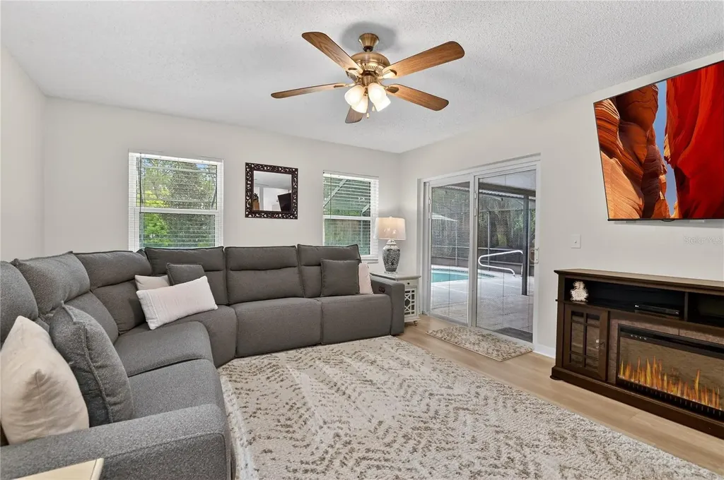 9441 Pinetree Drive Lake Wales FL 33898