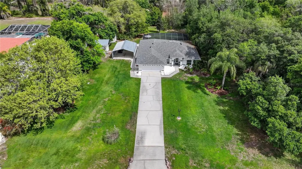 9441 Pinetree Drive Lake Wales FL 33898