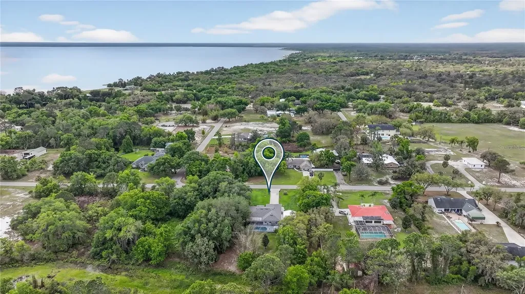 9441 Pinetree Drive Lake Wales FL 33898
