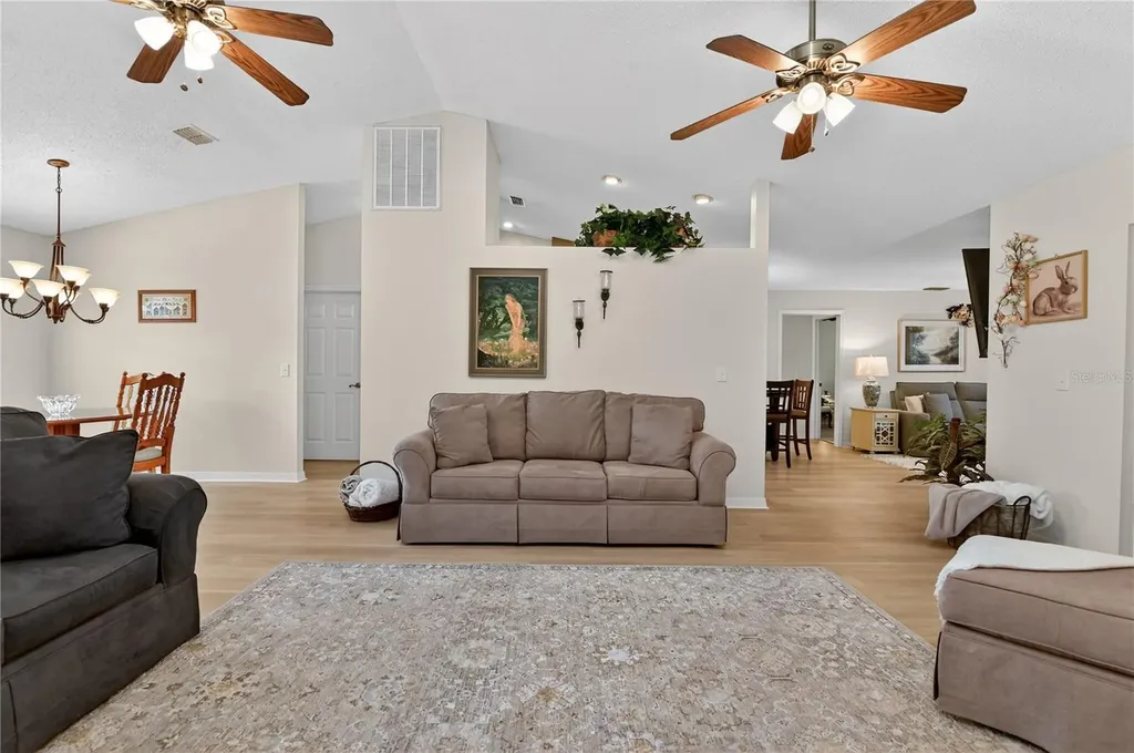 9441 Pinetree Drive Lake Wales FL 33898