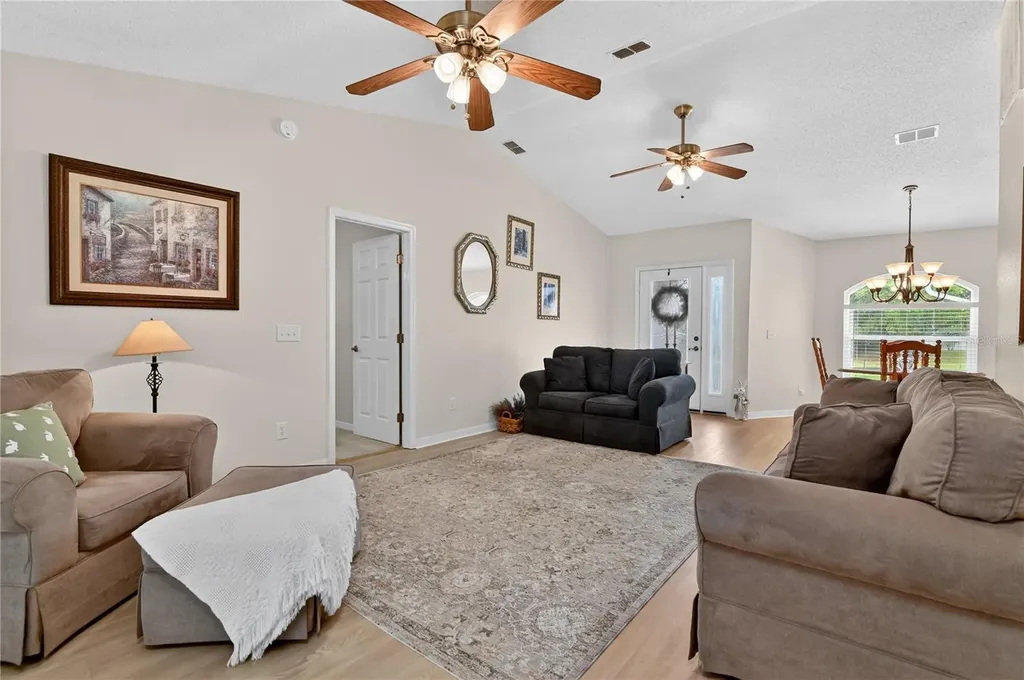 9441 Pinetree Drive Lake Wales FL 33898