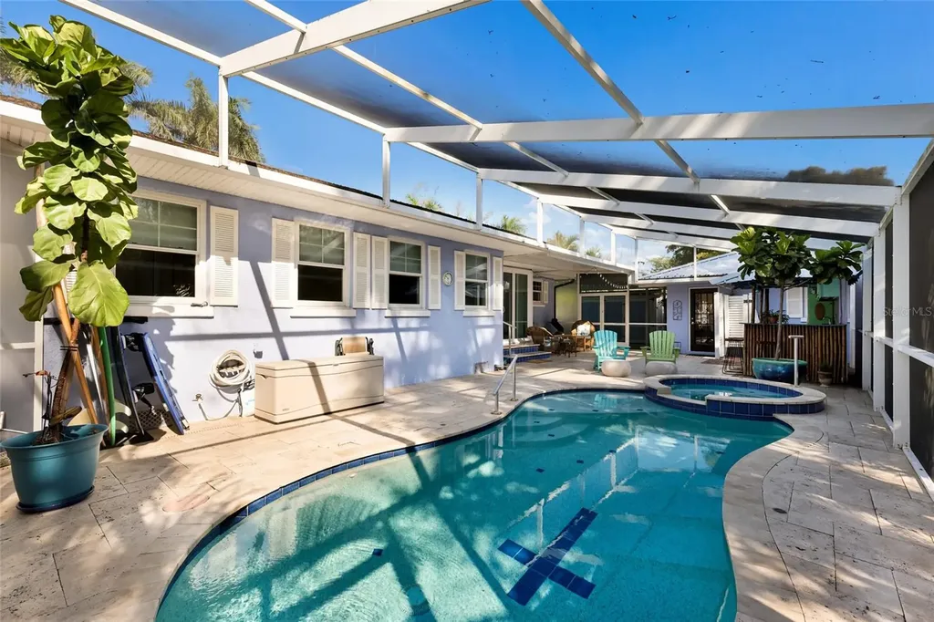 104 24th Street NW Bradenton FL 34205