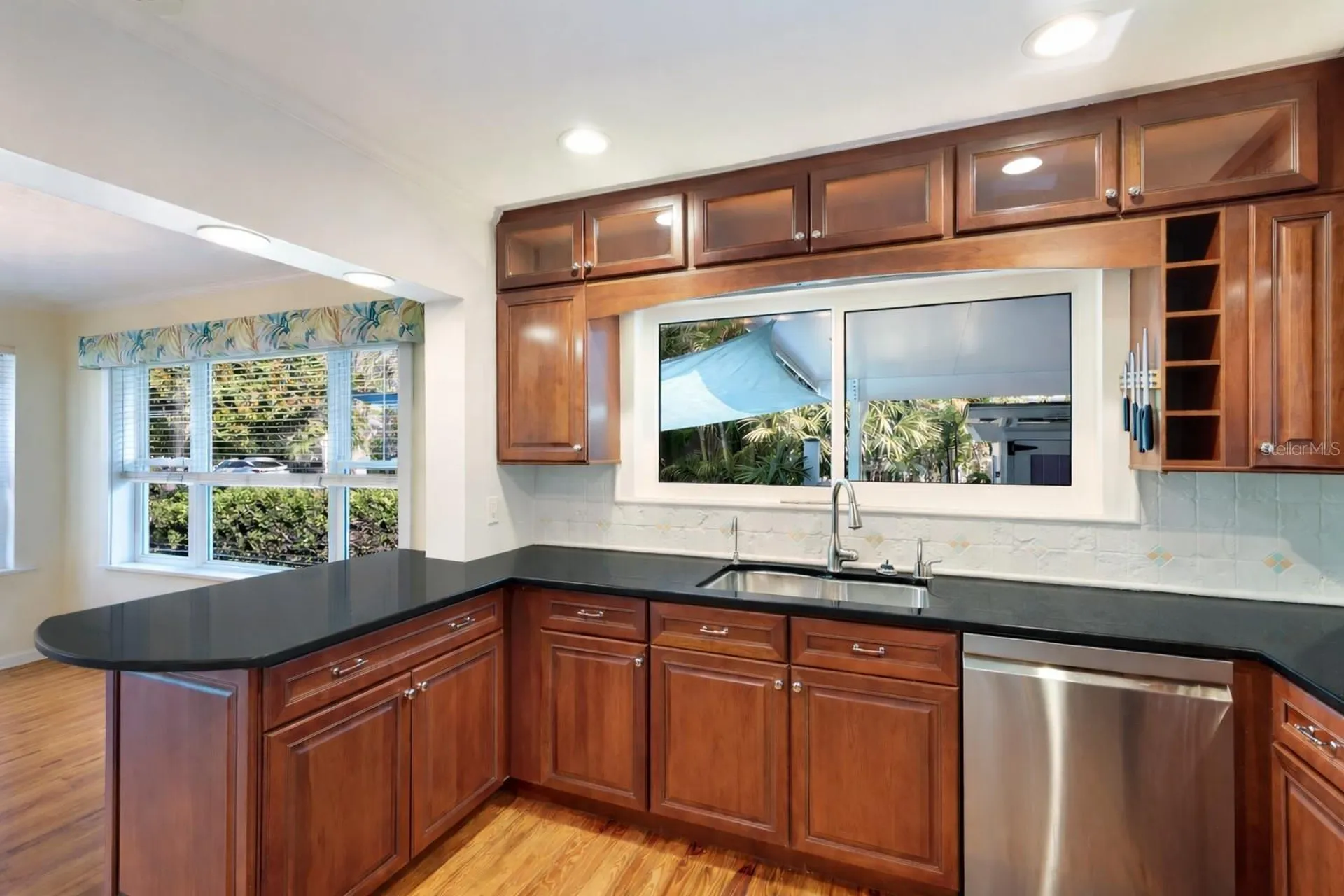 104 24th Street NW Bradenton FL 34205