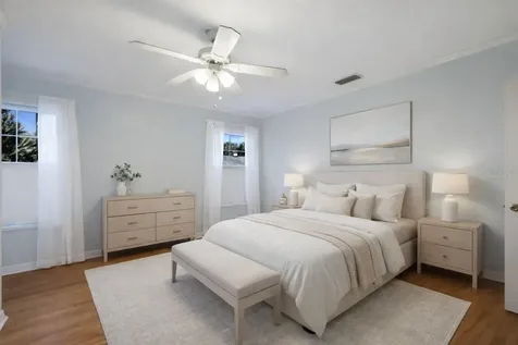 104 24th Street NW Bradenton FL 34205