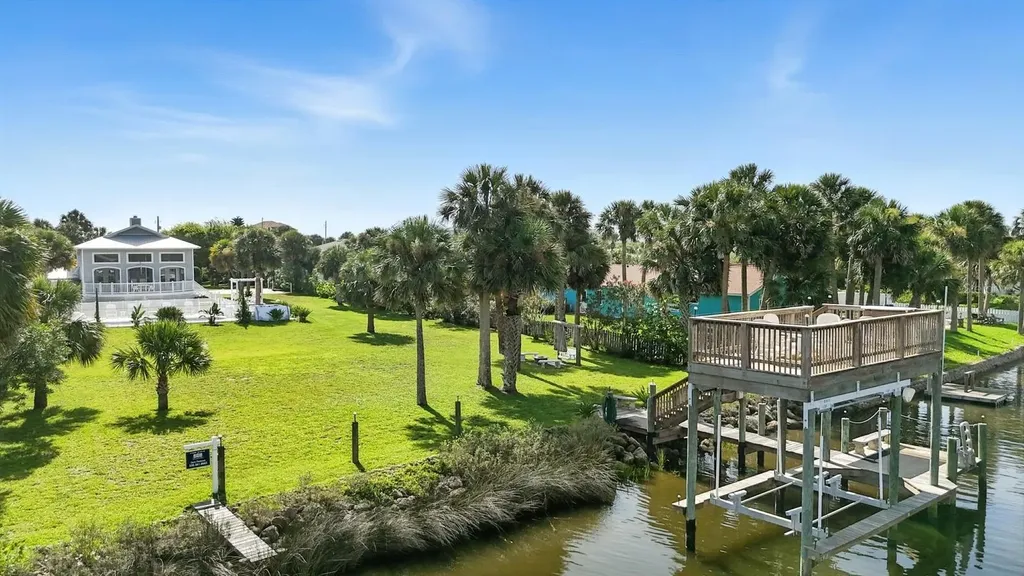 3162 N Ocean Shore Boulevard Flagler Beach FL 32136