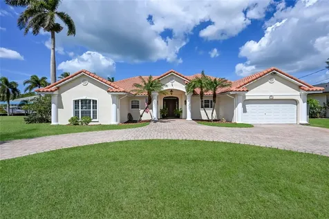 6912 7th Avenue Boulevard NW Bradenton FL 34209