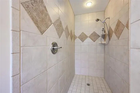 6912 7th Avenue Boulevard NW Bradenton FL 34209
