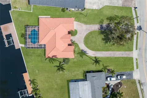 6912 7th Avenue Boulevard NW Bradenton FL 34209