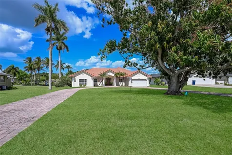 6912 7th Avenue Boulevard NW Bradenton FL 34209