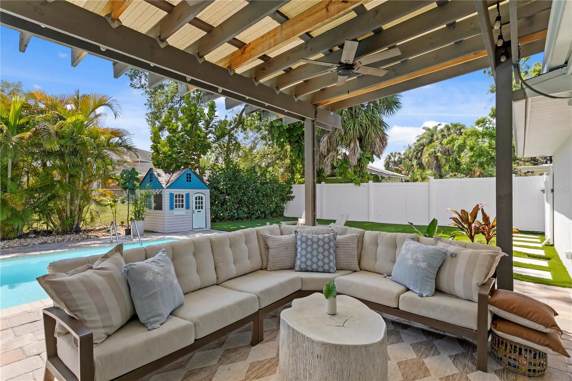4512 W San Rafael Street Tampa FL 33629