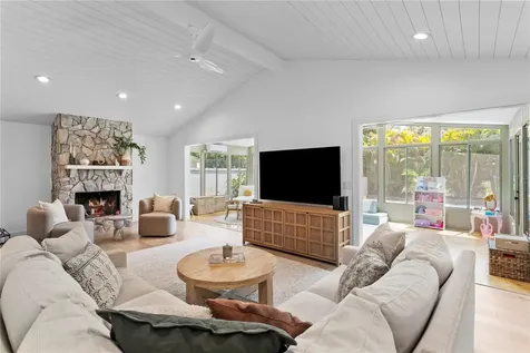 4512 W San Rafael Street Tampa FL 33629