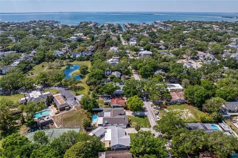 4512 W San Rafael Street Tampa FL 33629