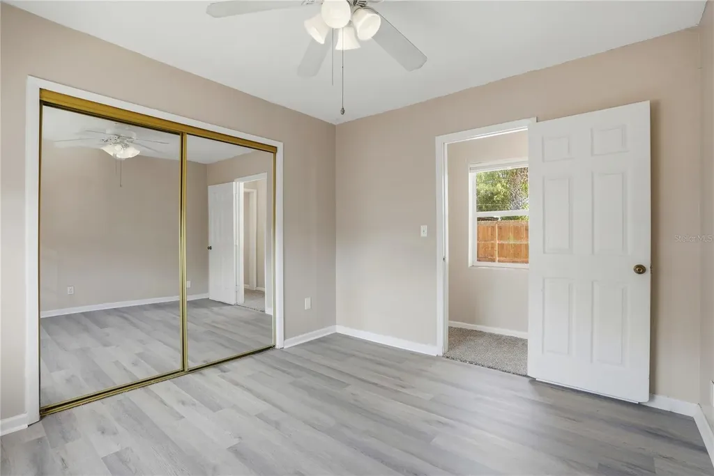755 Alamanda Way S St Petersburg FL 33705