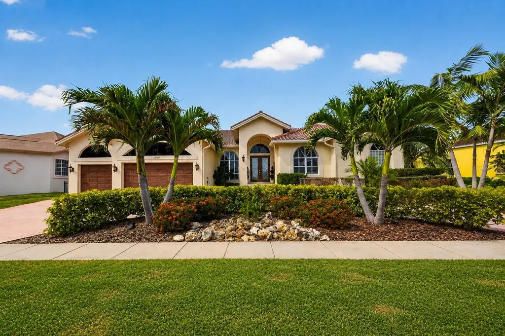 5909 Skimmer Point Boulevard S Gulfport FL 33707