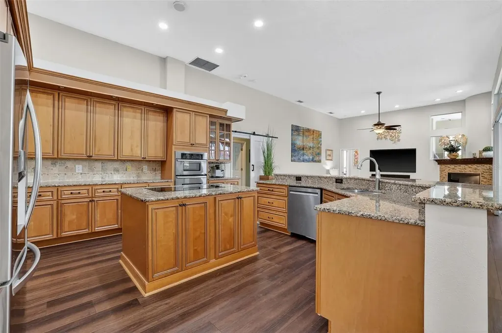 5909 Skimmer Point Boulevard S Gulfport FL 33707