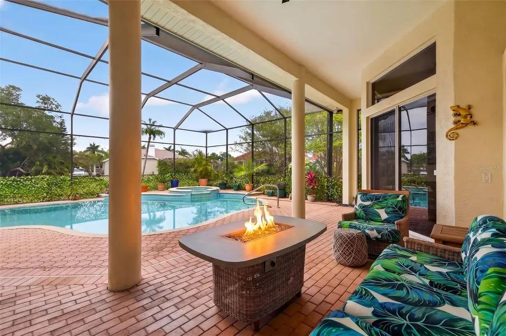 5909 Skimmer Point Boulevard S Gulfport FL 33707