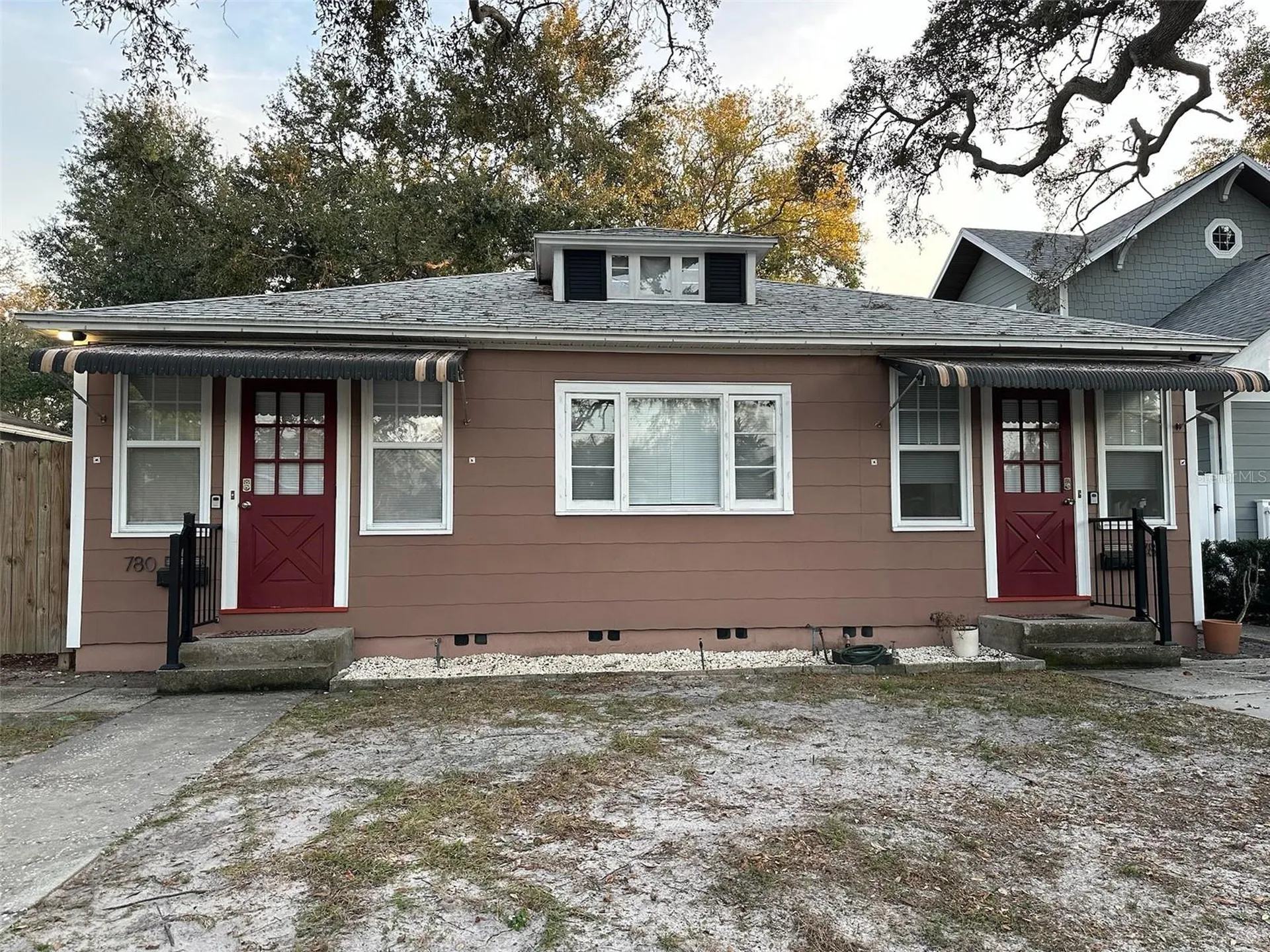 780 27th Avenue N St Petersburg FL 33704