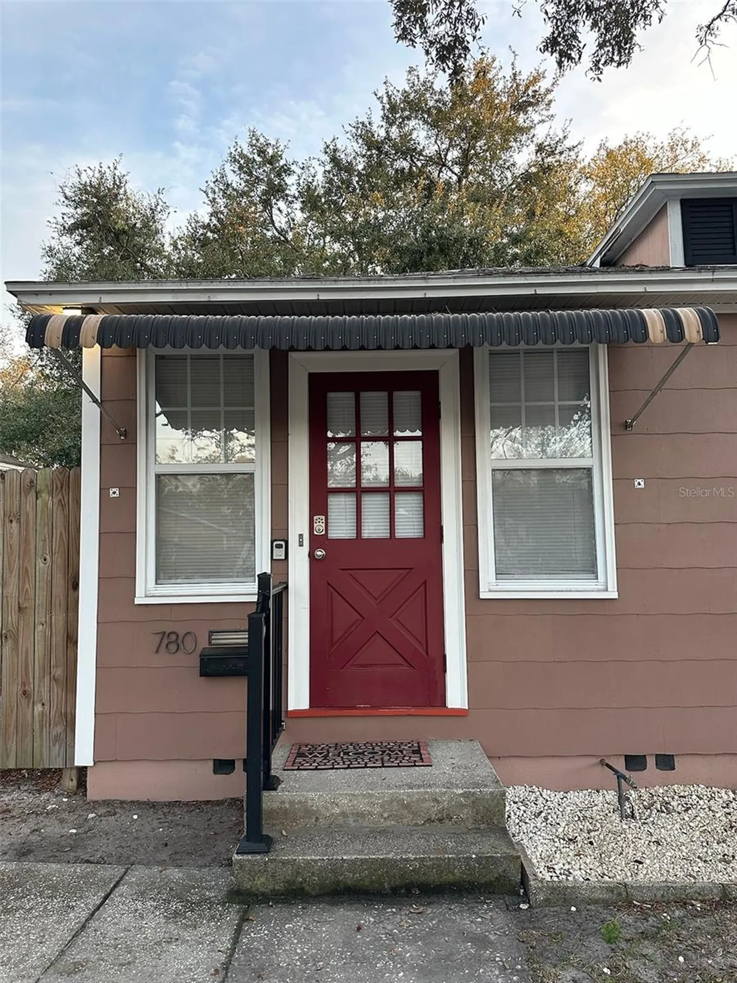 780 27th Avenue N St Petersburg FL 33704