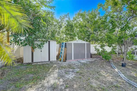 1678 Country Club Parkway Lehigh Acres FL 33936