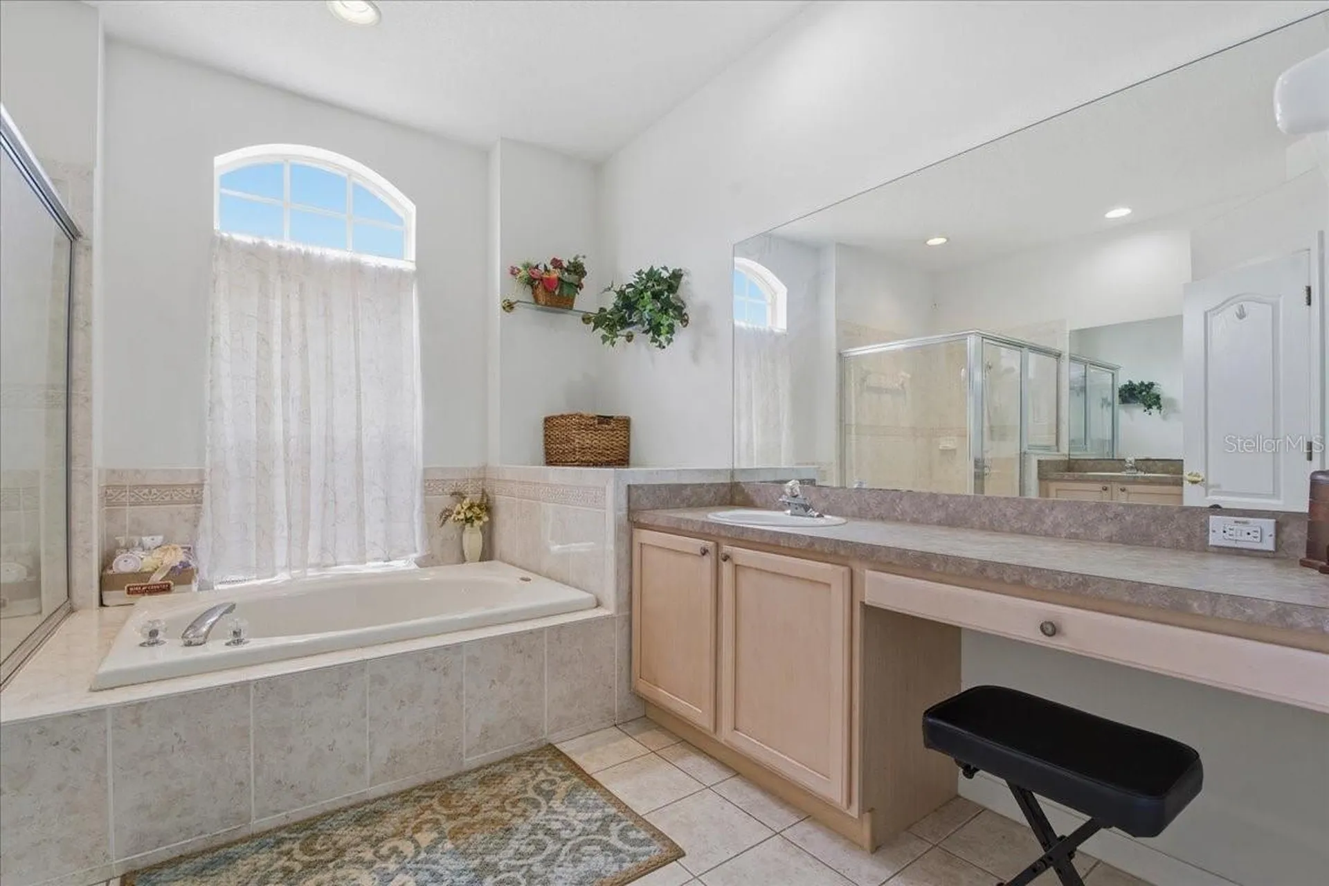 2634 Ravendale Lane Holiday FL 34691