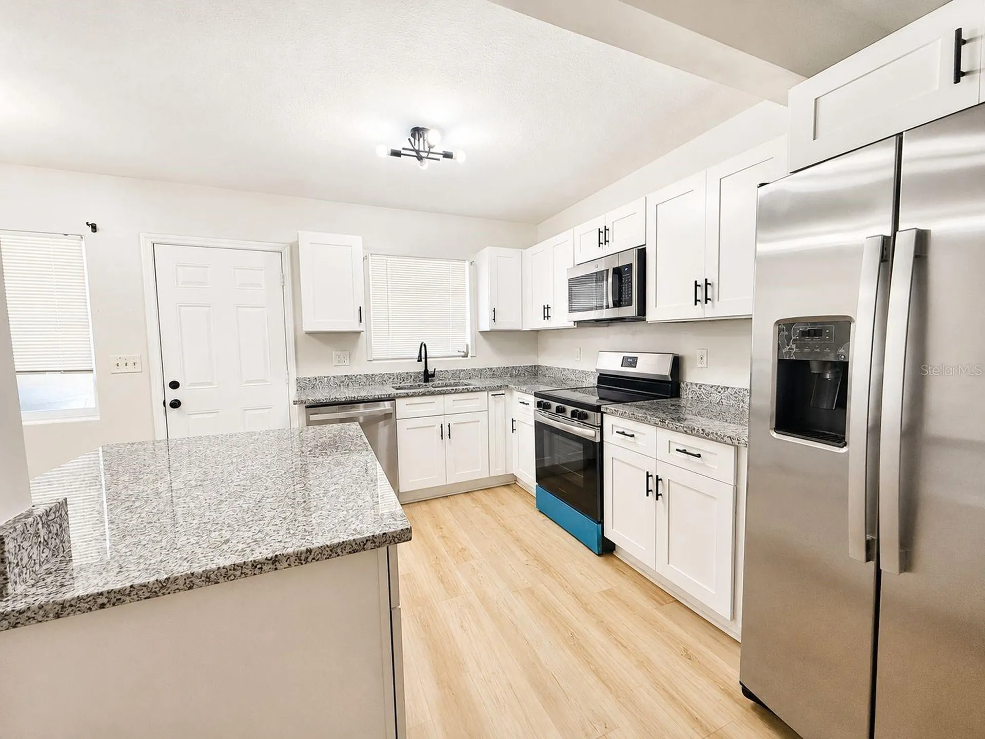 1353 Lakeview Road Clearwater FL 33756