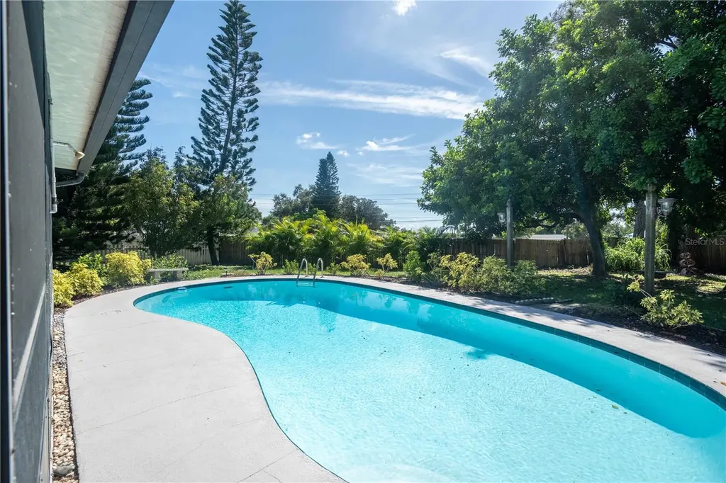 11438 126th Terrace Largo FL 33778
