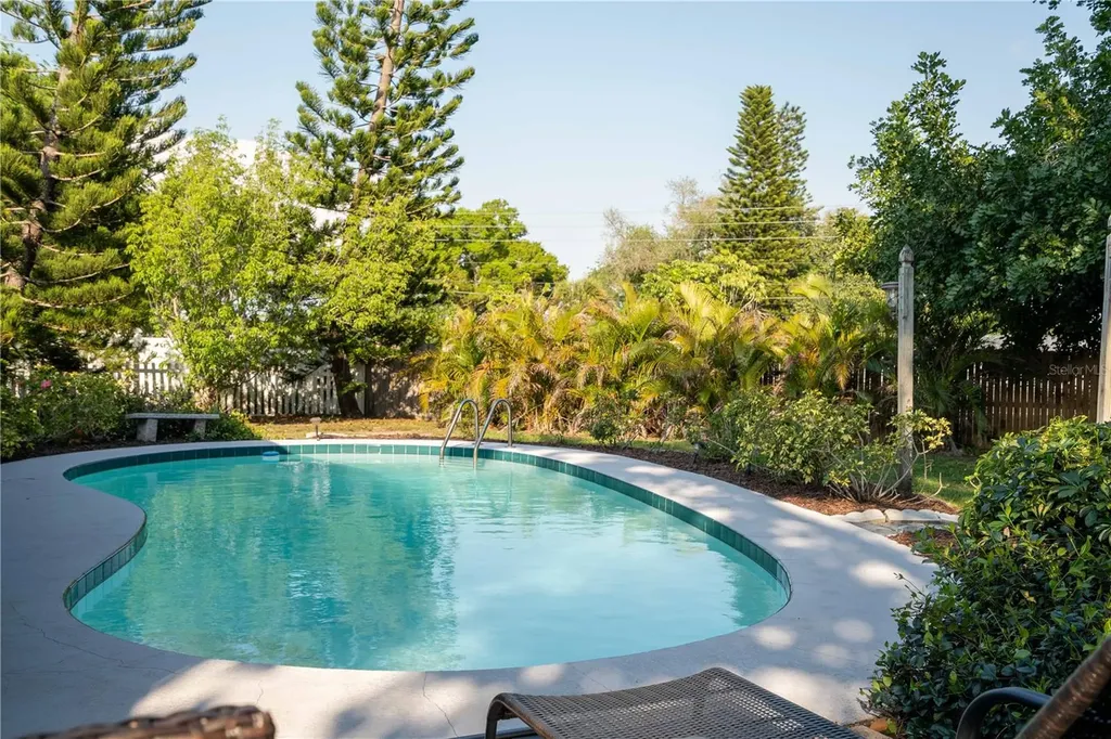 11438 126th Terrace Largo FL 33778
