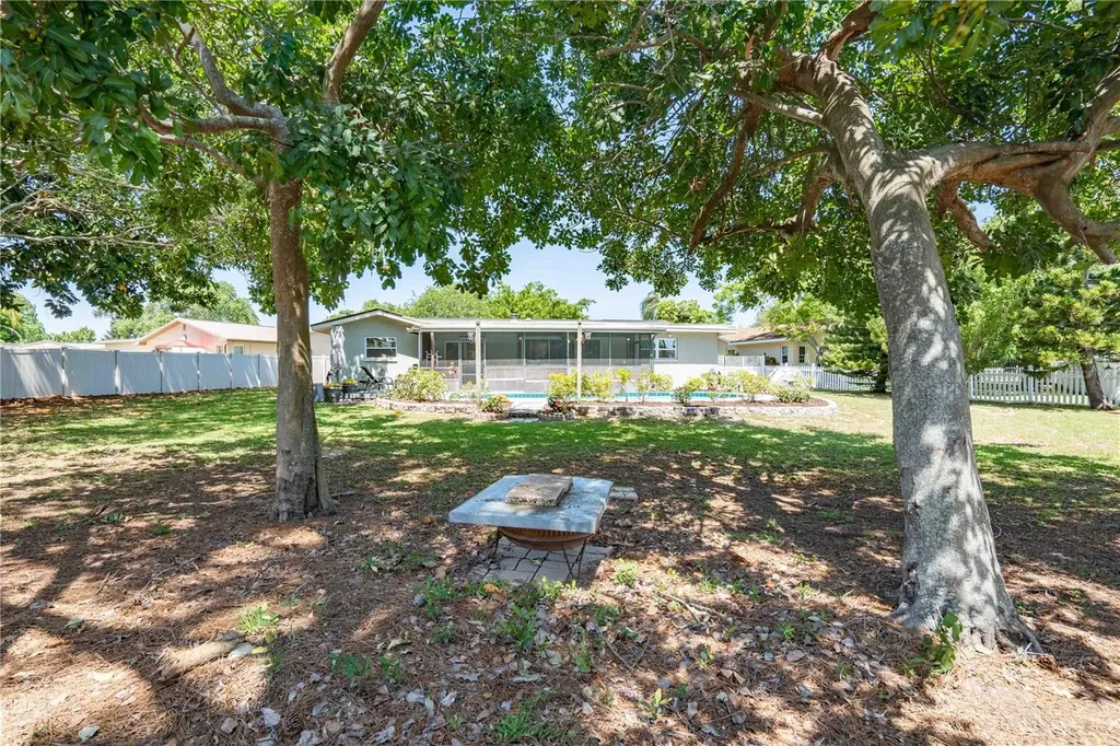 11438 126th Terrace Largo FL 33778